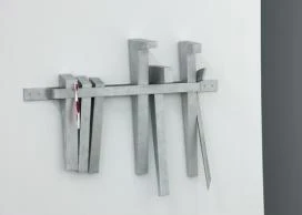 Untitled (Keile) © Adrian Lohmüller